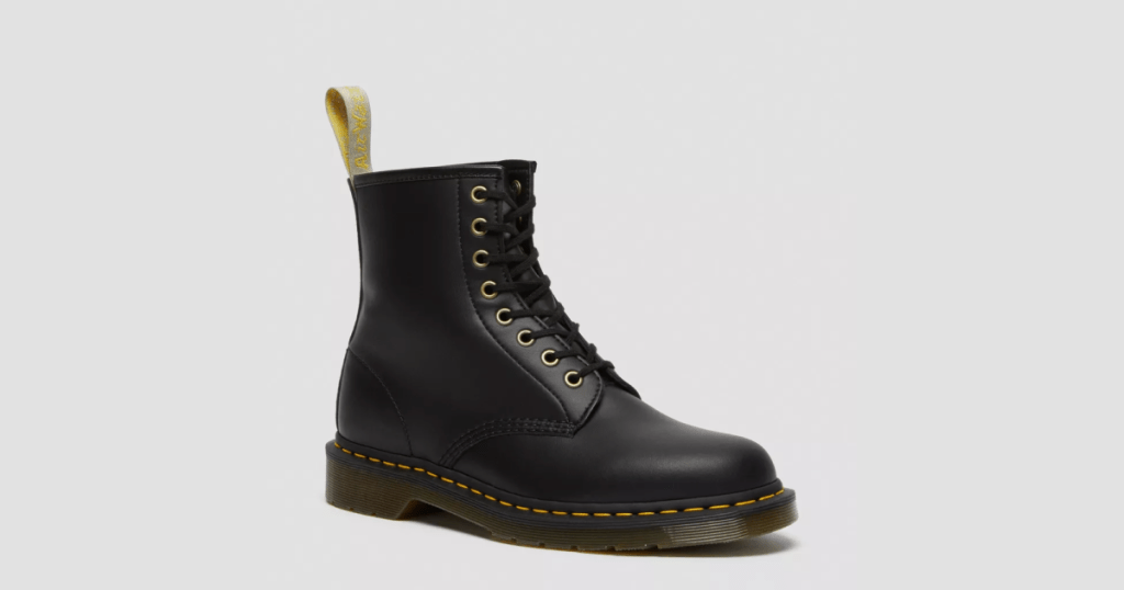 what are shoes made out of: PU synthetic Leather | Tristar Sourcing